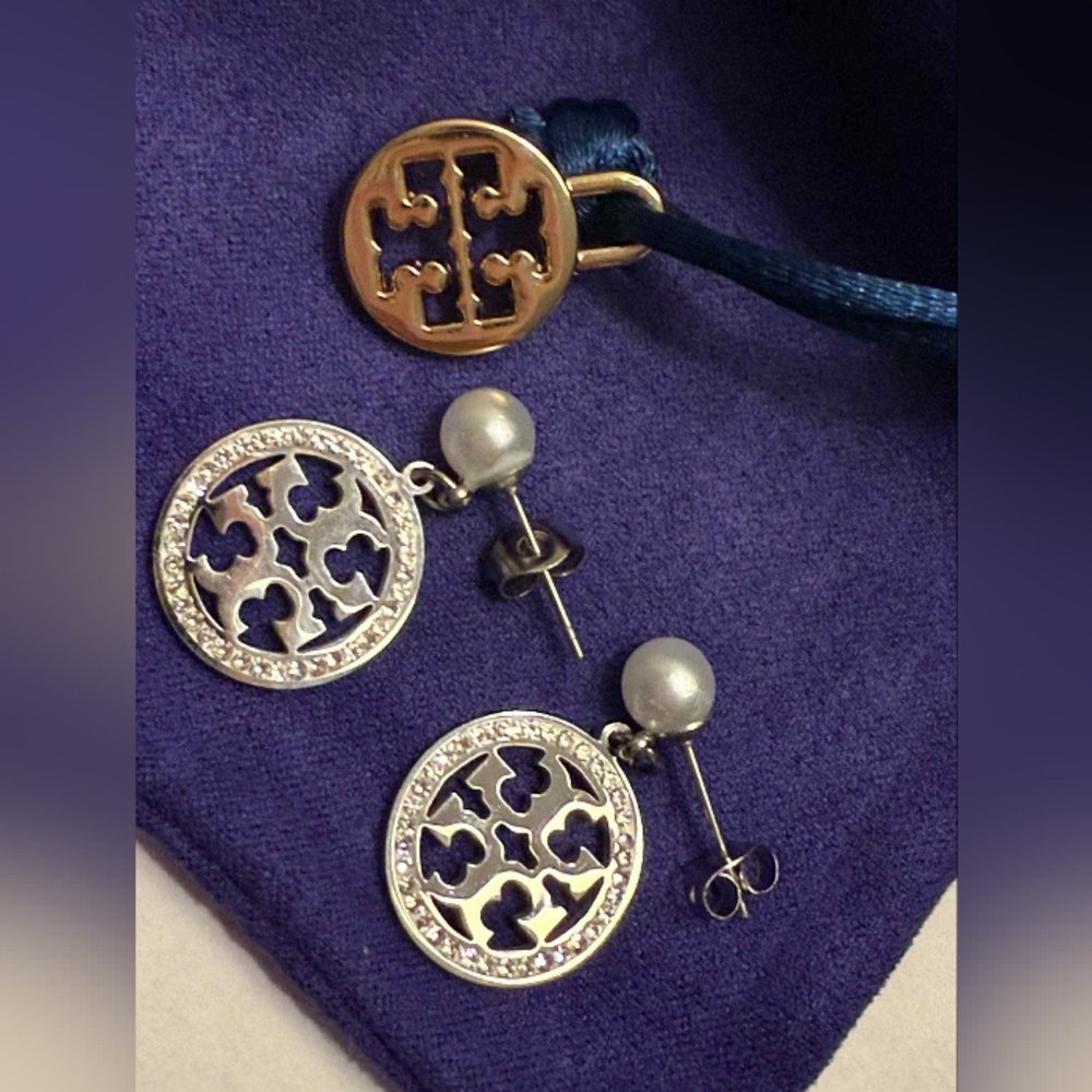 Tory Burch Silver and White Earrings